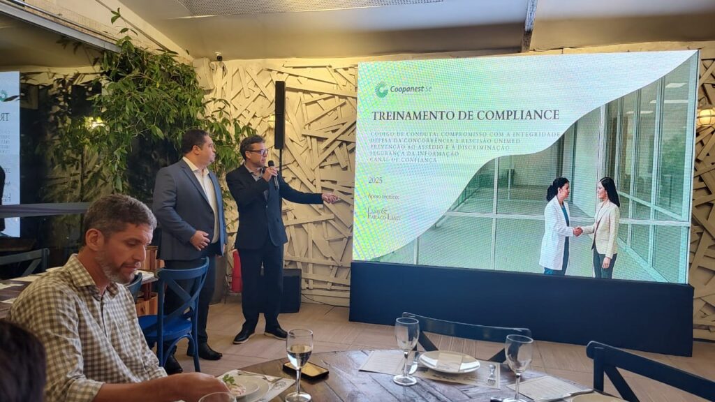 Coopanest-SE promove treinamento de Compliance para cooperados
