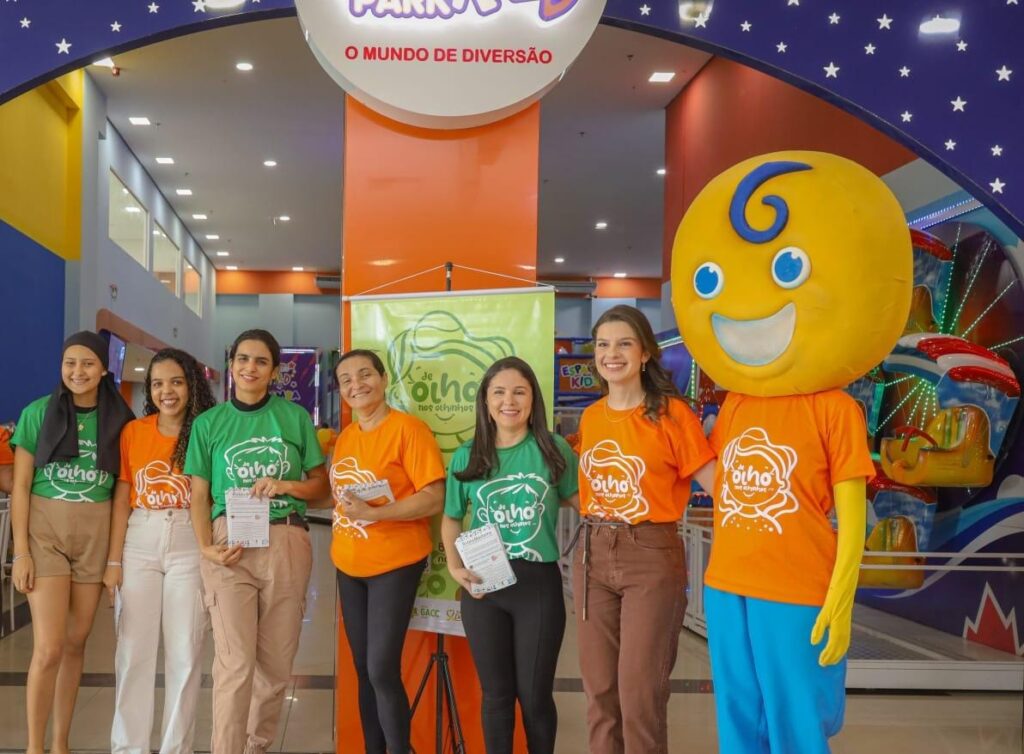 GACC realiza campanha 'De Olho nos Olhinhos' e faz alerta contra tumor ocular no Shopping Prêmio