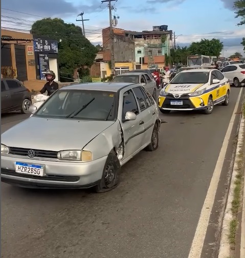 SMTT Aracaju recupera veículo roubado durante fiscalização