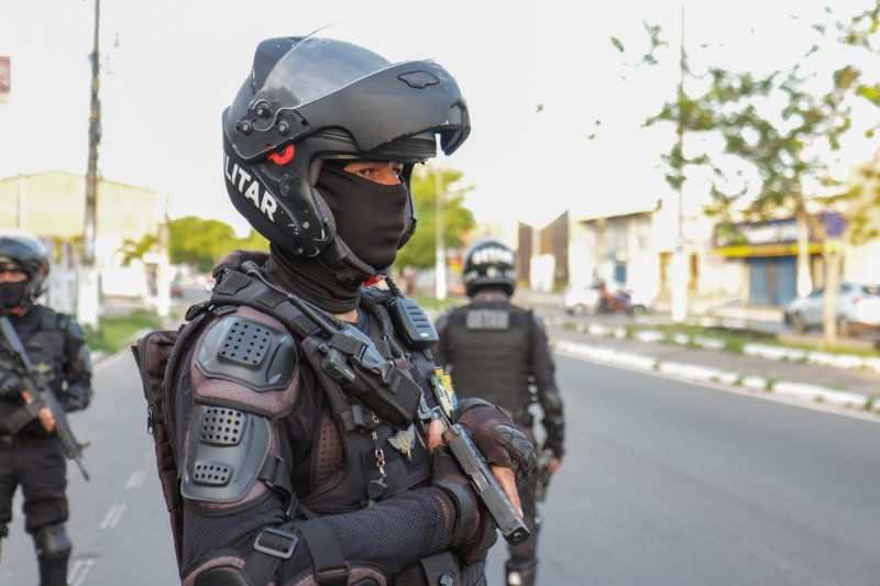 Políciais Militares devolvem carro roubado no centro de Aracaju, Veículo foi encontrado abandonado com chave dentro, em flagrante de roubo/furto
