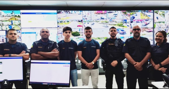 Guarda Municipal de Itabaiana realiza visita técnica à Central de Videomonitoramento de Aracaju.