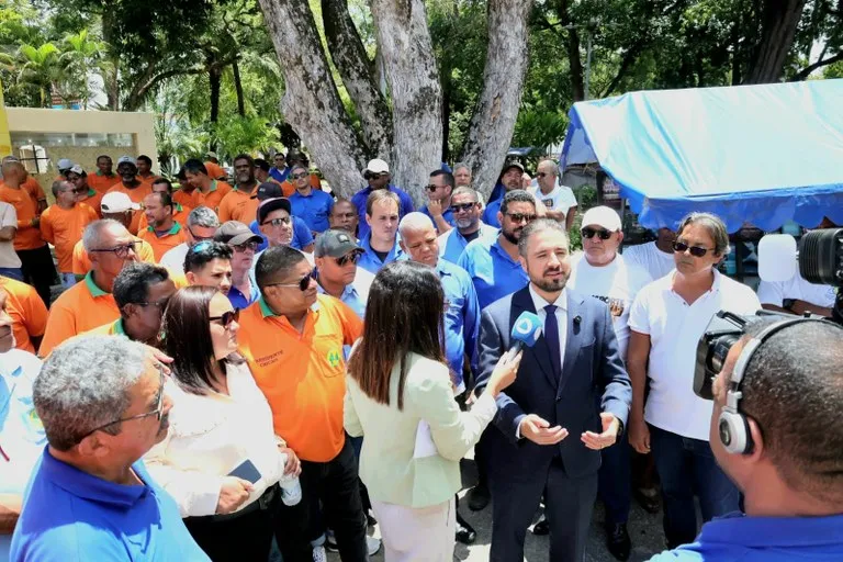 Câmara de Aracaju aprova lei que regulamenta transporte complementar, destaca Ricardo Vasconcelos
