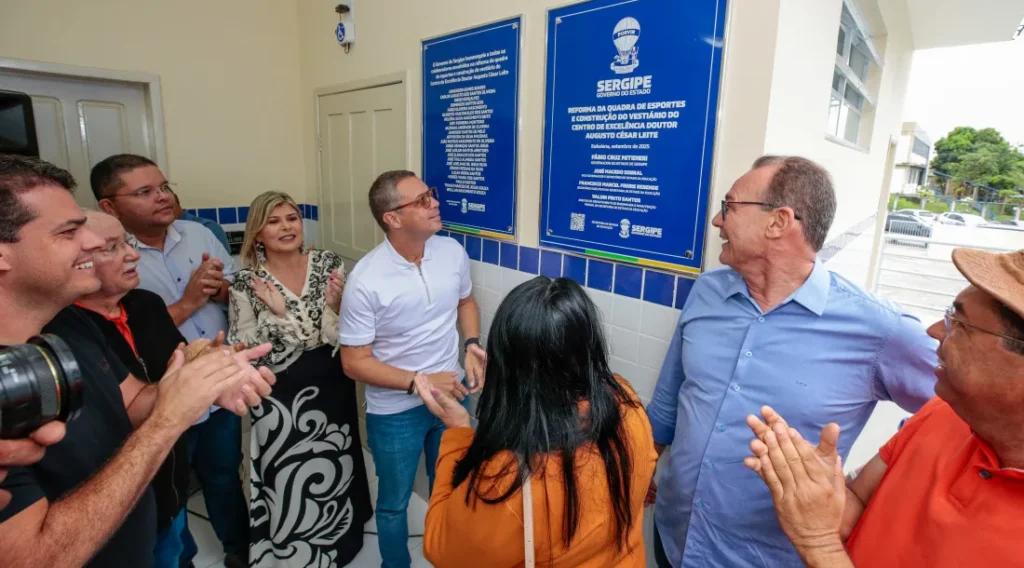 Governo de Sergipe inaugura quadras, climatização de escolas e nova sede da DRE em Itabaiana e Lagarto