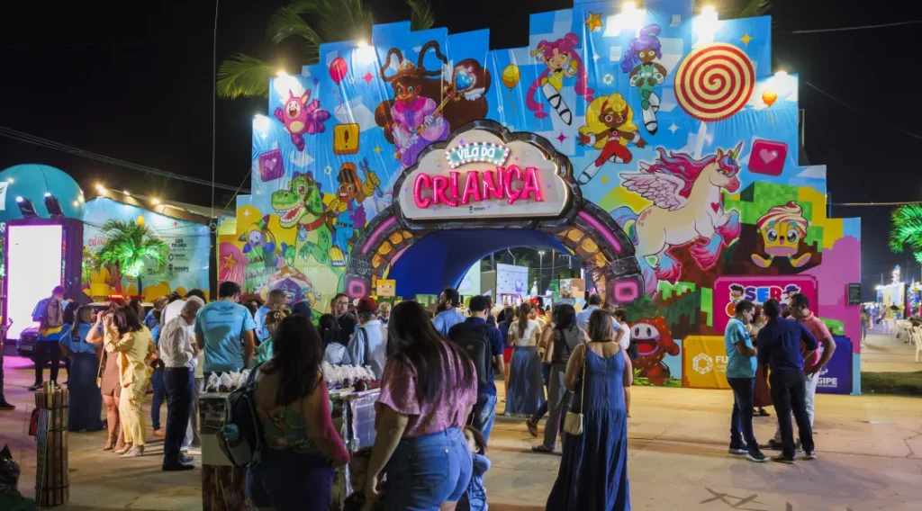 Vila da Criança 2025 é aberta na Orla da Atalaia e conquista visitantes de todas as idades