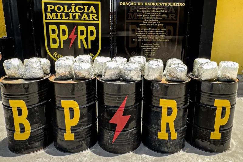 Homem é preso com 20,6 kg de maconha após perseguição no bairro Olaria, em Aracaju