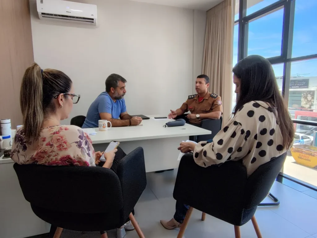 Semac e Corpo de Bombeiros de Sergipe firmam cooperação para enfrentar incêndios em áreas protegidas