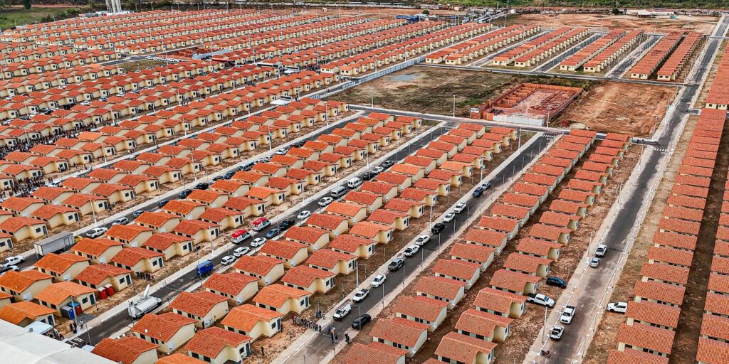 Caixa planeja apoiar financiamento de 80 mil moradias até 2026 com nova política habitacional
