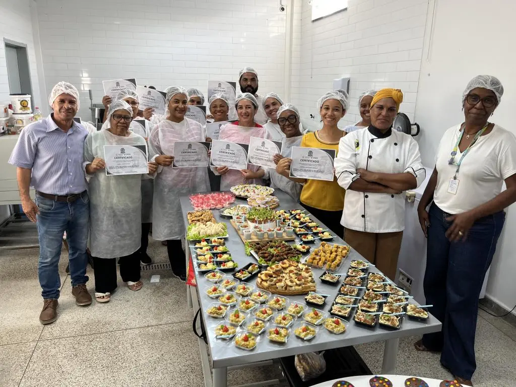 Oficina de finger food conclui primeira turma na UQP Professora Guiomar Conceição Brito dos Santos