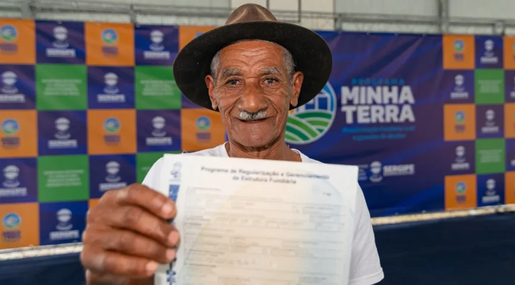 Governo de Sergipe repassa 276 títulos de propriedade a agricultores familiares de Cristinápolis