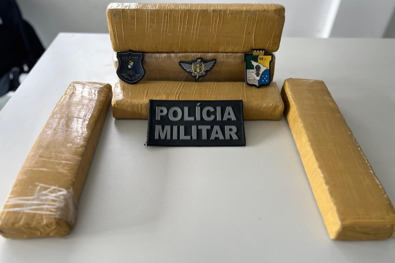 Polícia Militar apreende cinco quilos de maconha no bairro Santos Dumont, em Aracaju