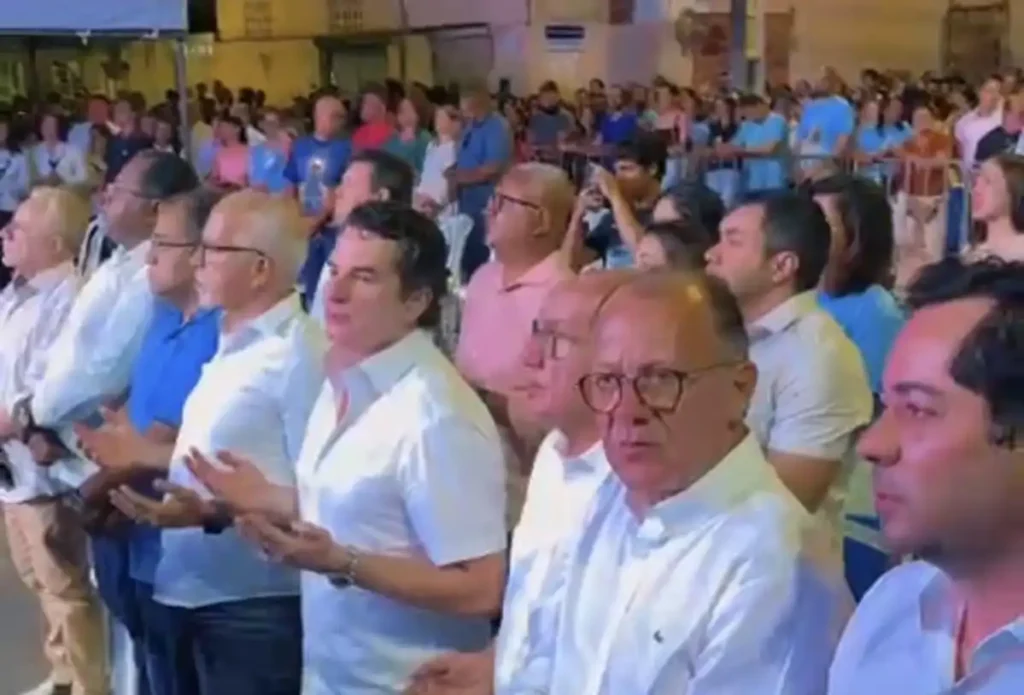 Gustinho Ribeiro comemora Dia de Nossa Senhora Aparecida com fiéis no Bugio