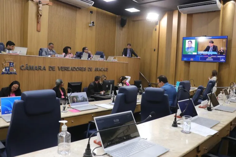 Câmara de Aracaju debate liberdade religiosa nas escolas, moradias inclusivas e disputa pela Zona de Expansão