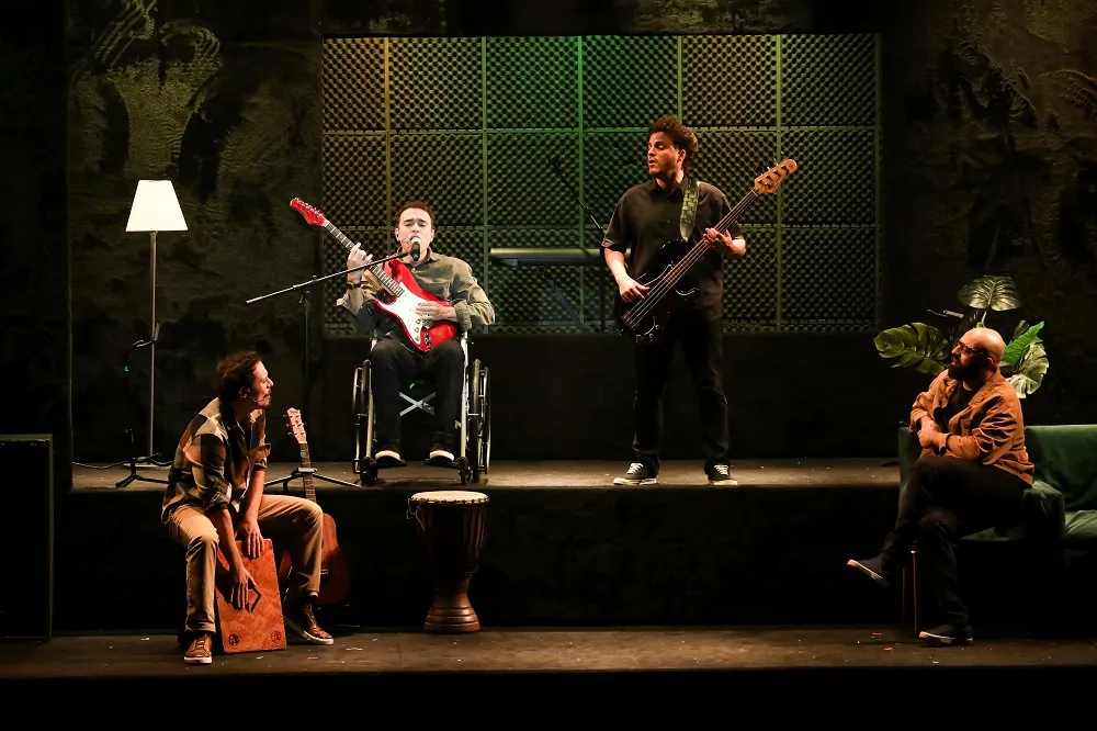 Musical “Vital” chega a Aracaju em tributo aos 40 anos dos Paralamas do Sucesso