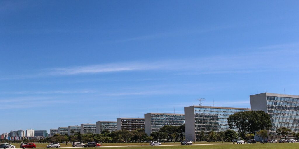 TCU acata recurso da AGU e libera governo de perseguir centro da meta fiscal de 2025