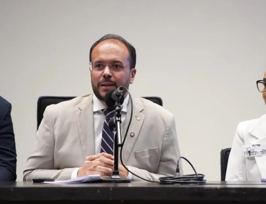 Projeto permite abater dívida do Fies com trabalho voluntário em defensorias