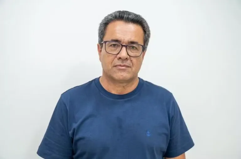 Secretário Luiz Roberto Dantas recebe alta hospitalar após cinco dias internado