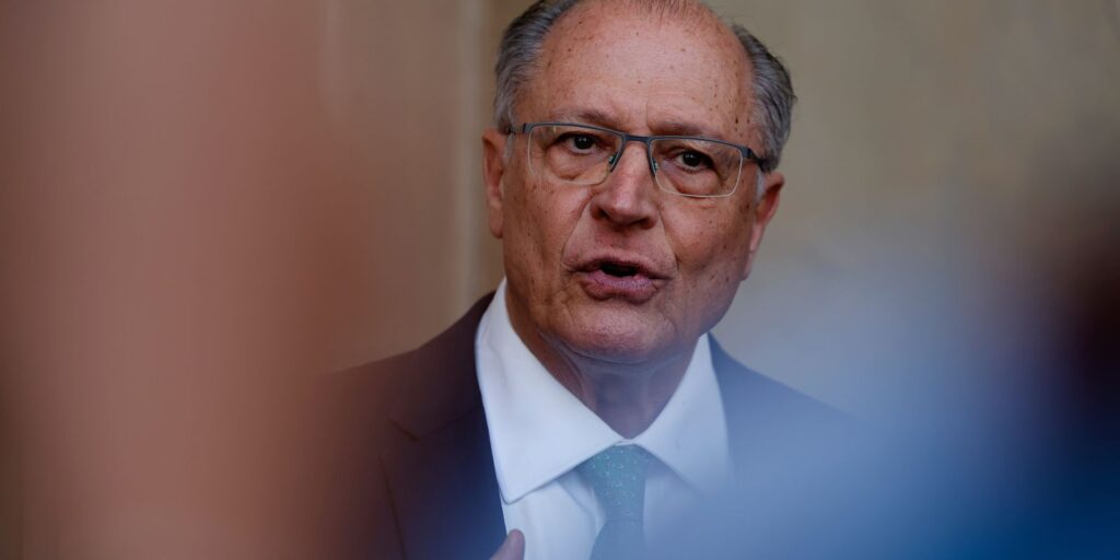 Petrobras fornecerá 6 milhões de barris de petróleo à Índia em 12 meses, anuncia Alckmin