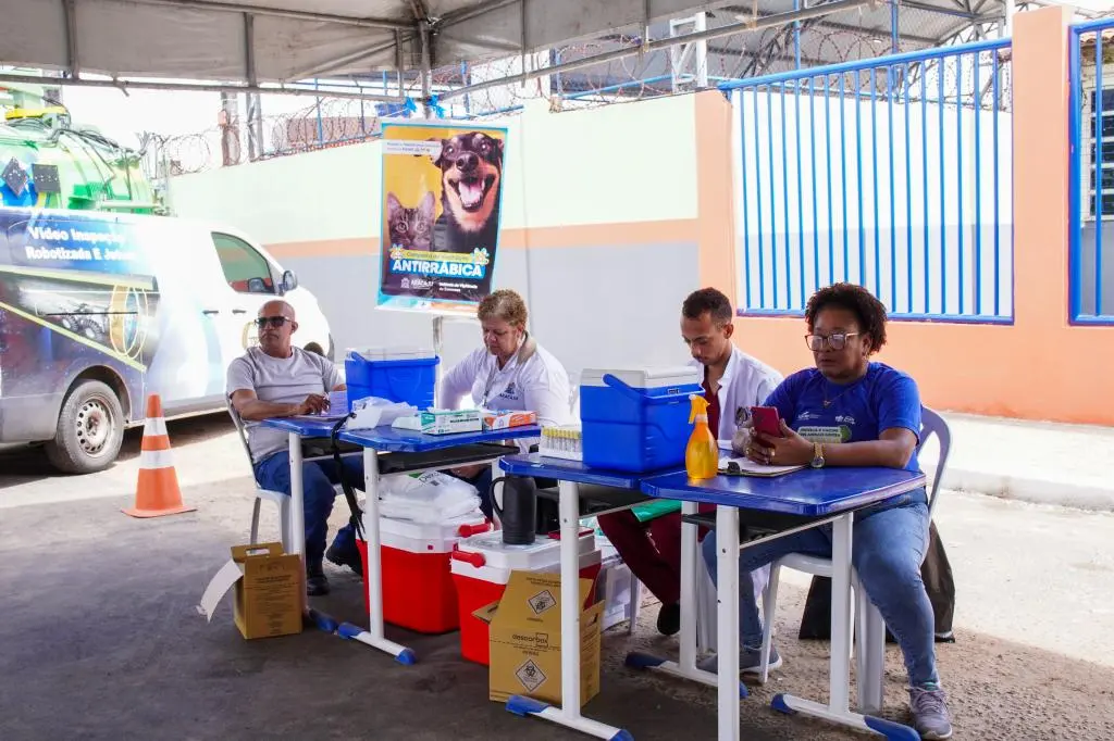 Campanha antirrábica atende 29 bairros de Aracaju neste sábado