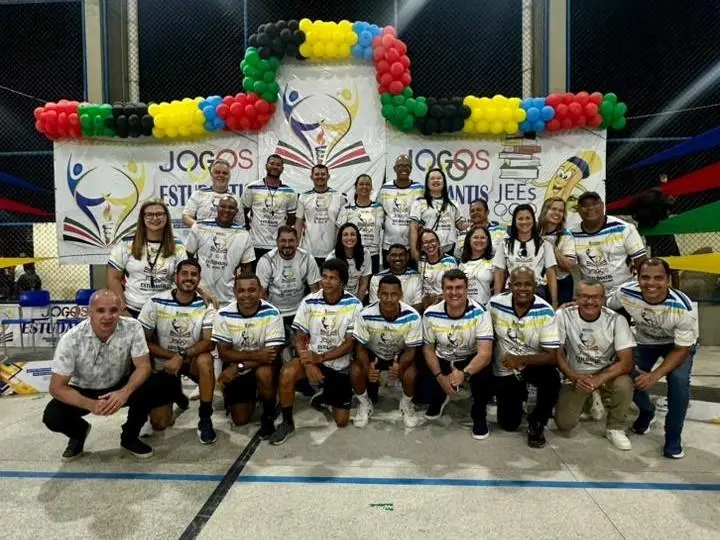 Estância encerra 20ª edição dos Jogos Estudantis 2025 com cerimônia na quadra Walter Franco