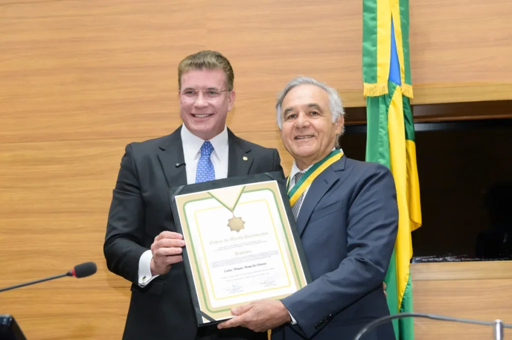 Dr. Wagner Bravo, da Rede Primavera, é agraciado com Medalha da Ordem do Mérito Parlamentar na Alese