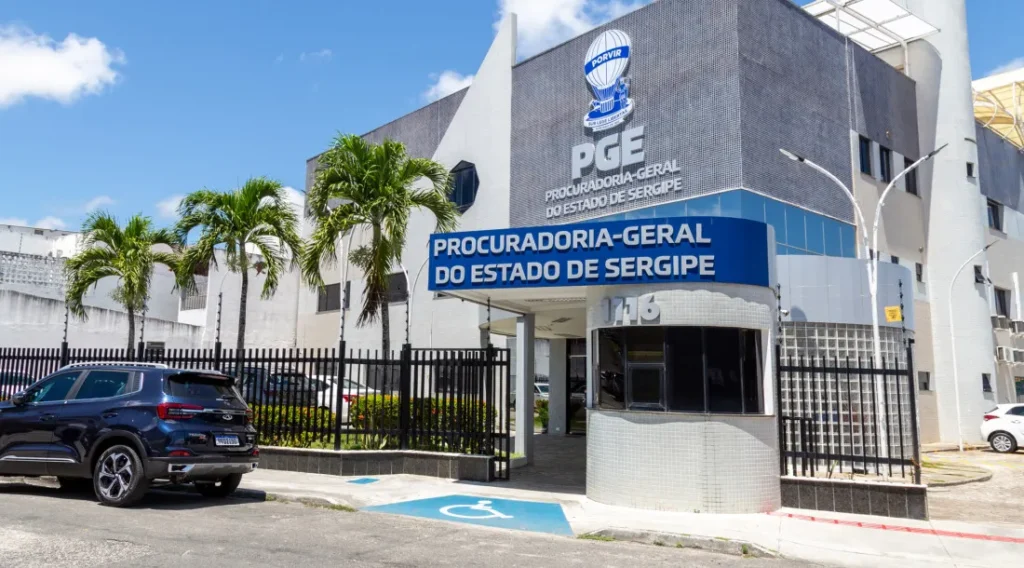 PGE-SE abre atendimento presencial para contribuintes quitarem débitos de ICMS