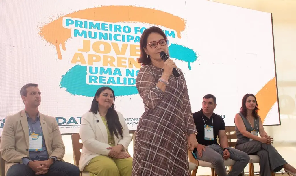 Aracaju regulamenta novo Programa Jovem Aprendiz e amplia benefícios trabalhistas