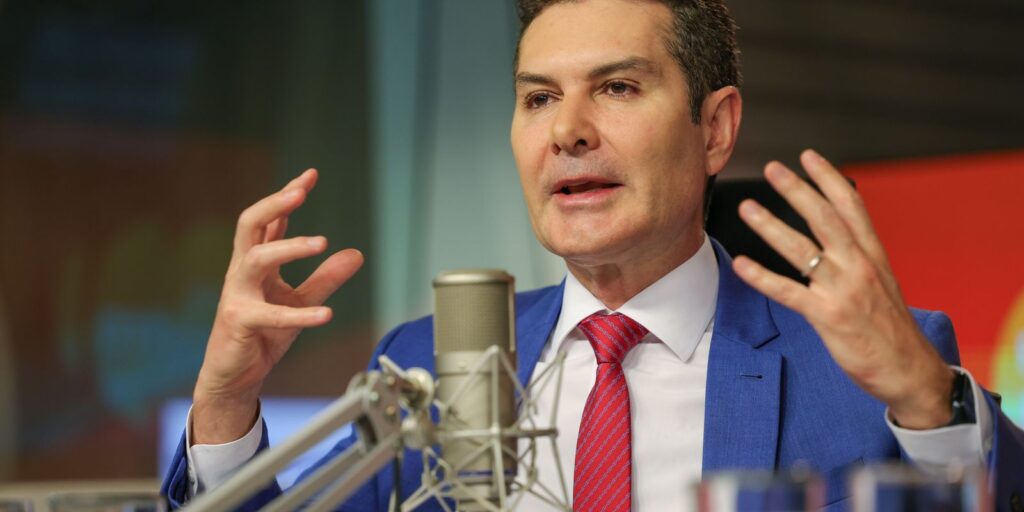 Ministro garante recursos para o programa Reforma Brasil, mesmo após bloqueio orçamentário