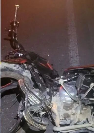 Colisão entre moto, carro e caminhão na SE-270 deixa dois feridos em Lagarto