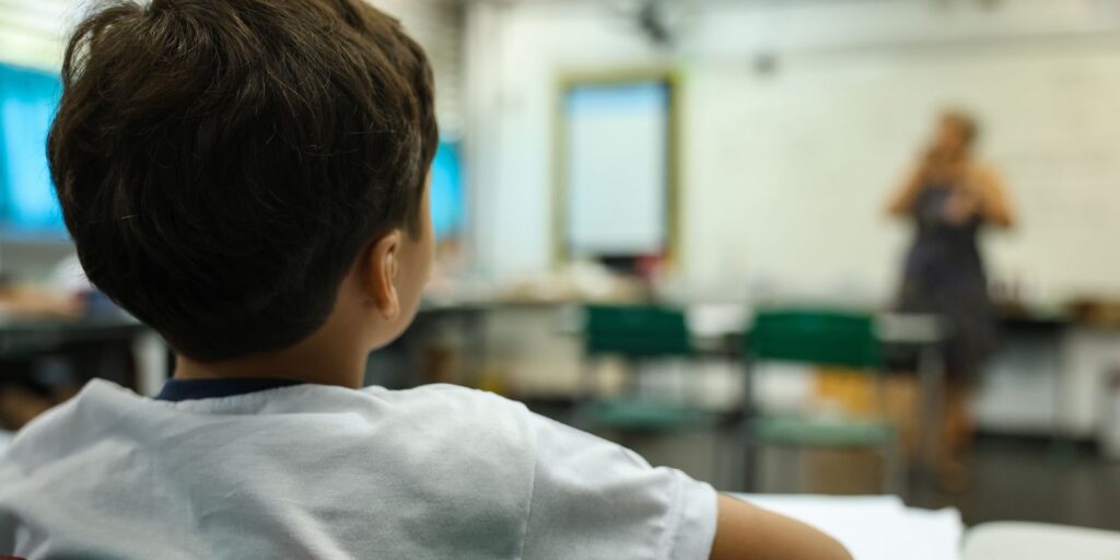 Prova Nacional Docente 2025: veja o que é obrigatório ou recomendado levar neste domingo