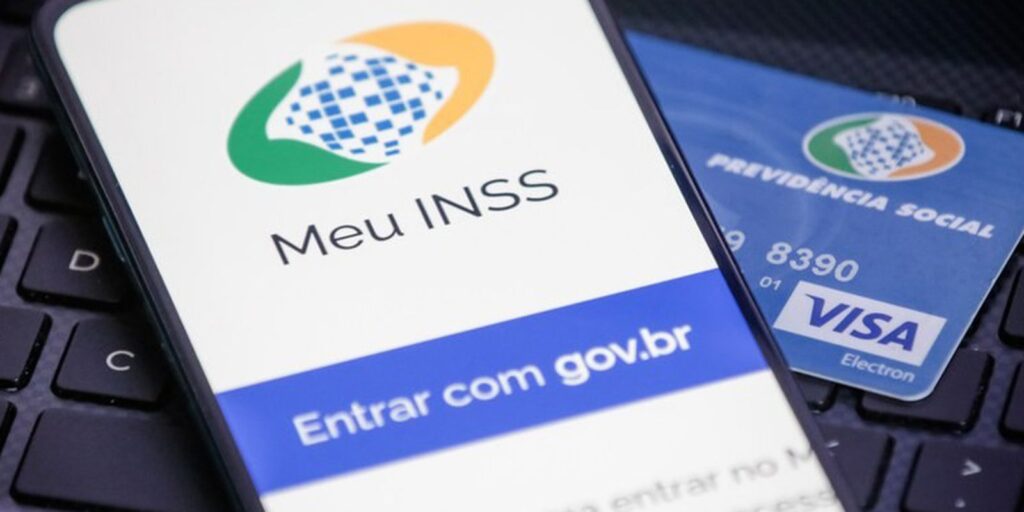 Governo já devolveu R$ 2,3 bilhões a aposentados e pensionistas prejudicados