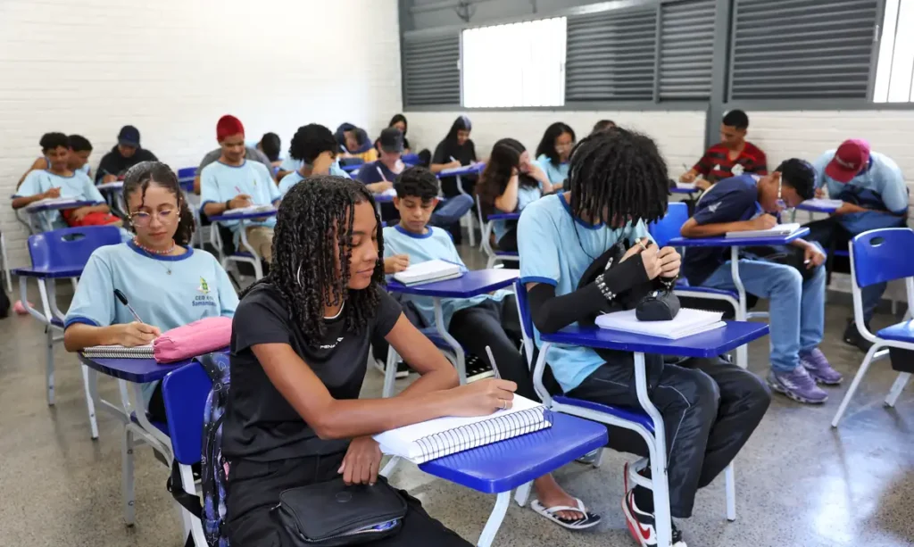 MEC inicia pagamento da 8ª parcela do Pé-de-Meia nesta segunda-feira