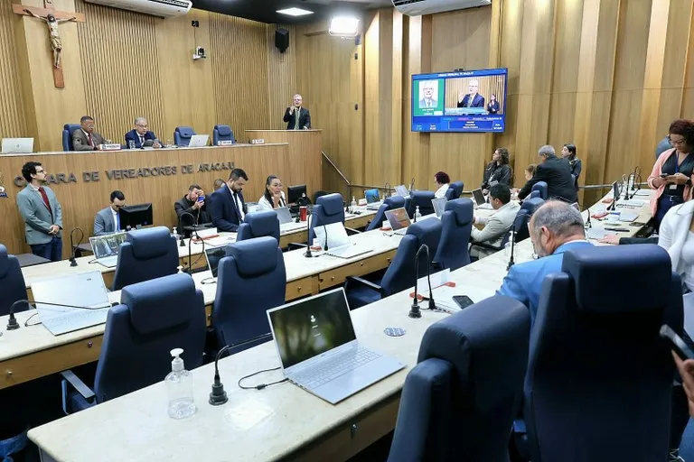 Câmara de Aracaju aprova regras para instalação temporária de mesas e cadeiras em vias públicas