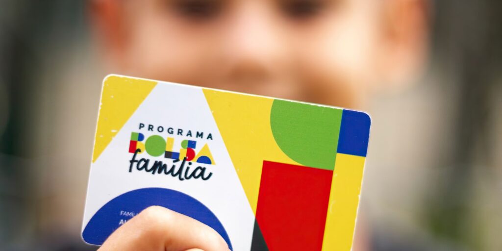 Caixa inicia pagamento de outubro do Bolsa Família para NIS final 9