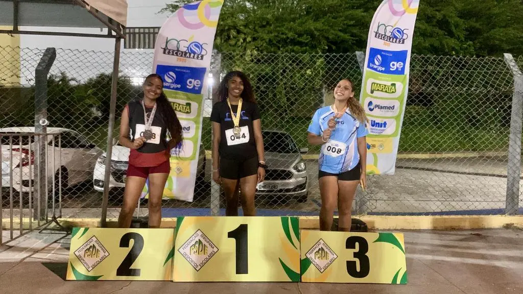Atletas do Estação Cidadania garantem três medalhas no primeiro dia de atletismo dos Jogos Escolares TV Sergipe