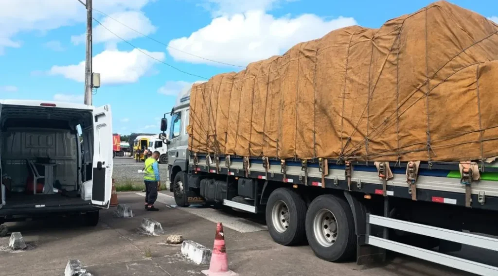 Fiscais da Sefaz aplicam mais de R$ 104 mil em multas por transporte irregular em Cristinápolis e Propriá