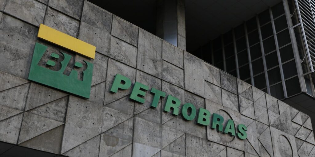Petrobras anuncia corte de 1,7% no preço do gás natural para distribuidoras