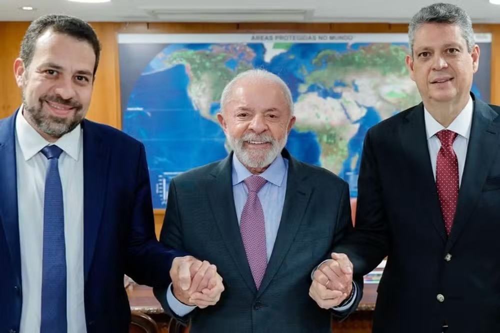  Lula nomeia Guilherme Boulos como ministro no lugar do sergipano Márcio Macêdo