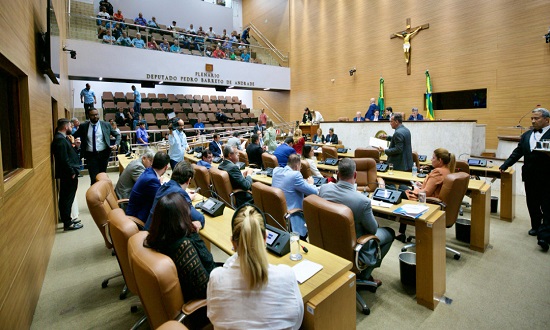 Deputados sergipanos participam da 28ª Conferência da Unale e suspendem sessões plenárias na Alese