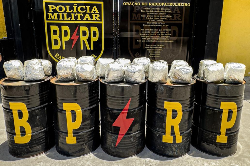 Polícia Militar prende homem com mais de 20 kg de maconha no bairro Olaria