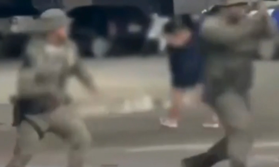 Policial é agredido e três pessoas são presas após tumulto em posto de combustíveis durante festa em Lagarto