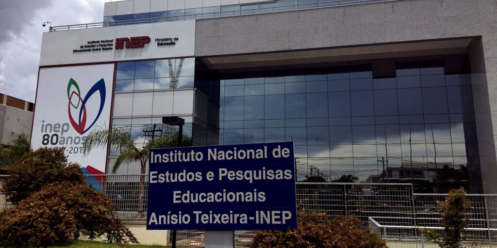 Enem 2025 registra aumento de 191% no total de inscritos com 60 anos ou mais