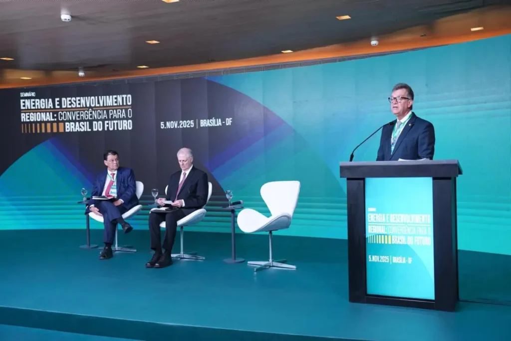 Senador Laércio Oliveira vê setor de energia como motor para desenvolvimento regional