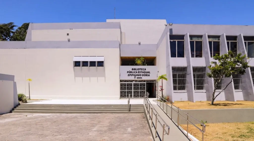 Governo de Sergipe homenageia 14 personalidades com o Diploma de Mérito Cultural Epifânio Dória