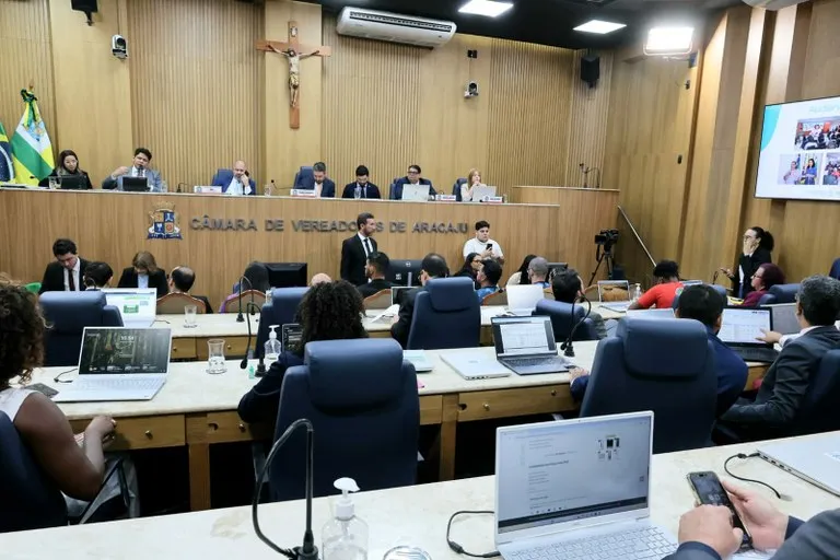 Audiência pública na Câmara de Aracaju debate PPA 2026-2029 e destaca participação popular