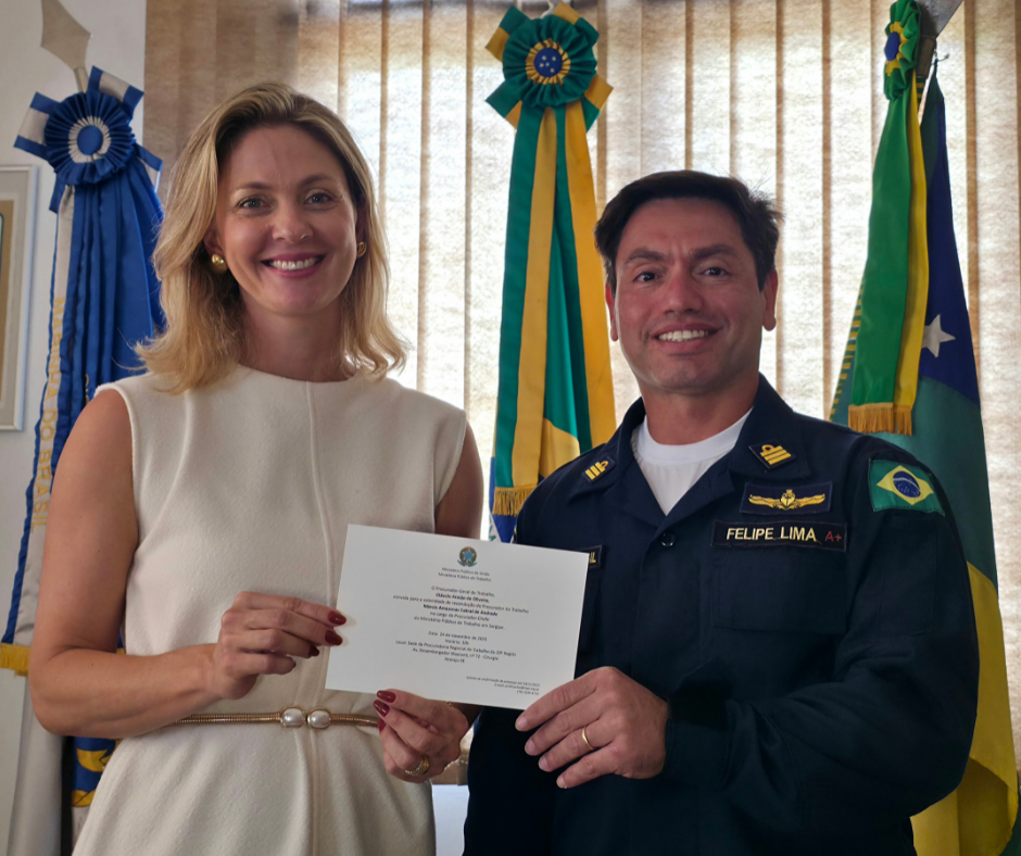 Vice-procuradora-chefa do MPT-SE realiza visita institucional à Capitania dos Portos de Sergipe