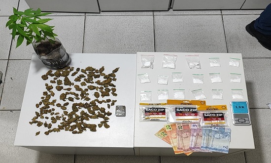Denarc prende homem por tráfico de drogas em Lagarto