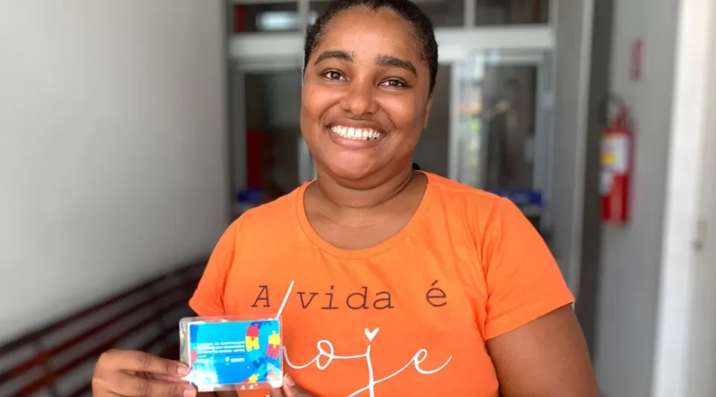 Governo de Sergipe abre inscrições para emissão da Carteira de Identificação da Pessoa com TEA