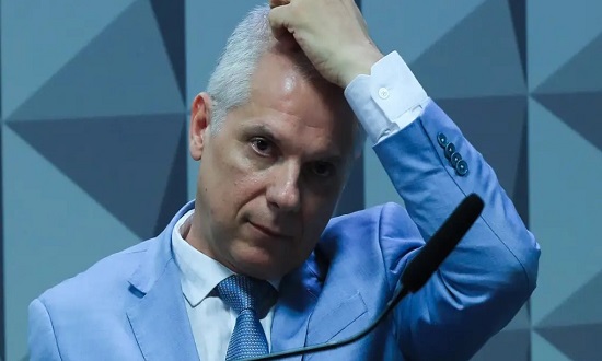 PF prende ex-presidente do INSS Alessandro Stefanutto em nova etapa da Operação Sem Desconto