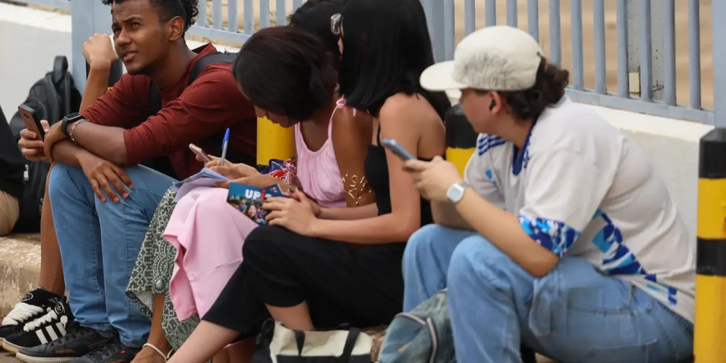 Inep passa a usar modelo testlets nas provas do Enem 2025