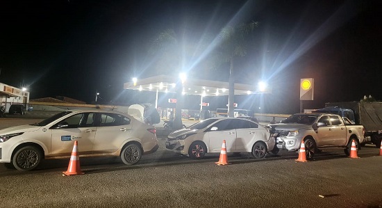 Engavetamento com quatro veículos causa apenas danos materiais na SE-170, em Graccho Cardoso